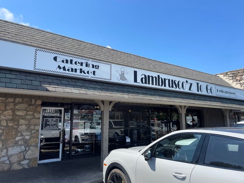 Lambrusco'z to Go Has Been Feeding Tulsa for Four Decades and Counting