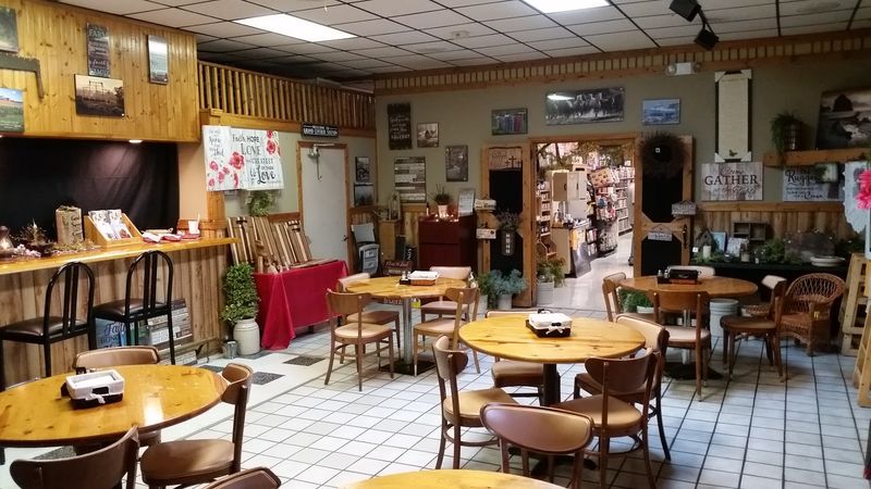 The Atmosphere That Keeps People Coming Back