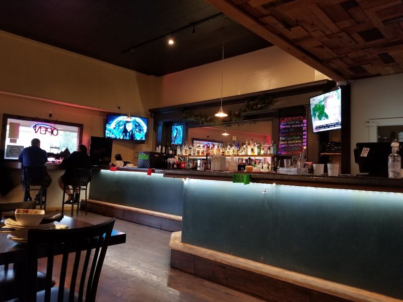 The Atmosphere That Keeps People Coming Back