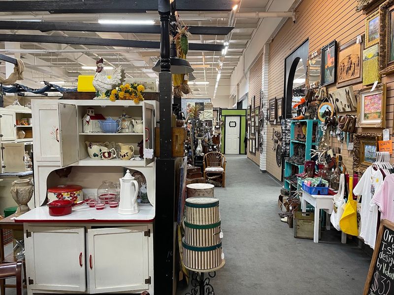 Jewelry That Ranges from Estate Pieces to Native American Craftsmanship