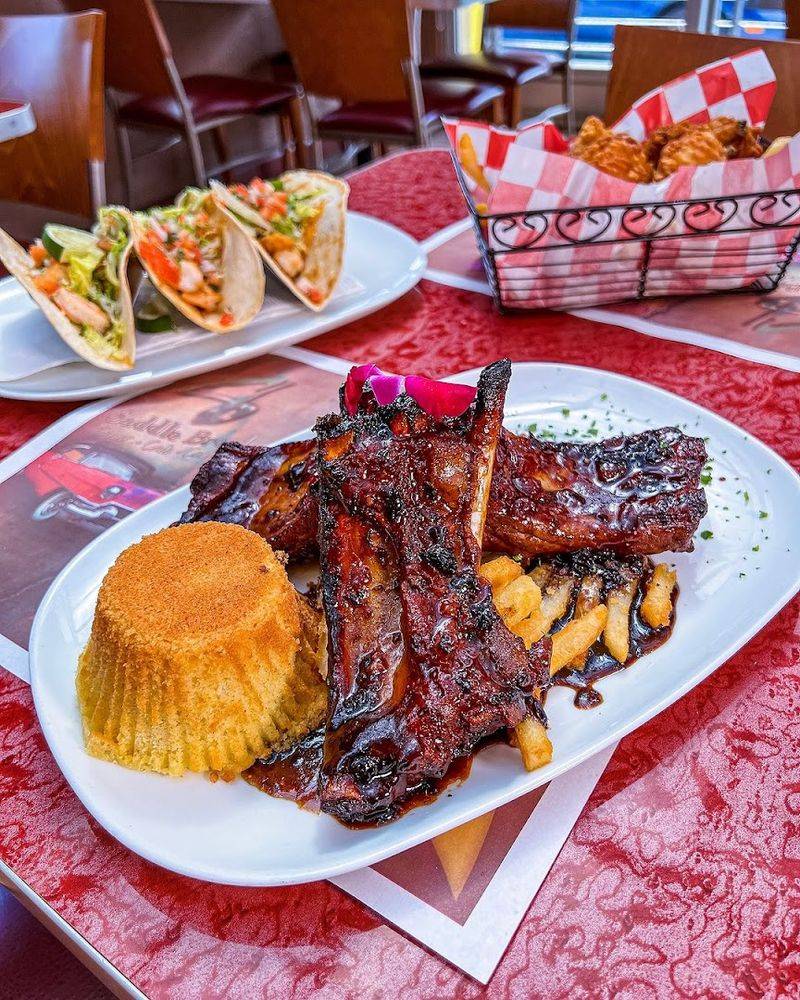 Open Late For Night Owl Diners