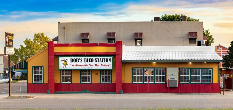 A Gas Station With a Delicious Second Life