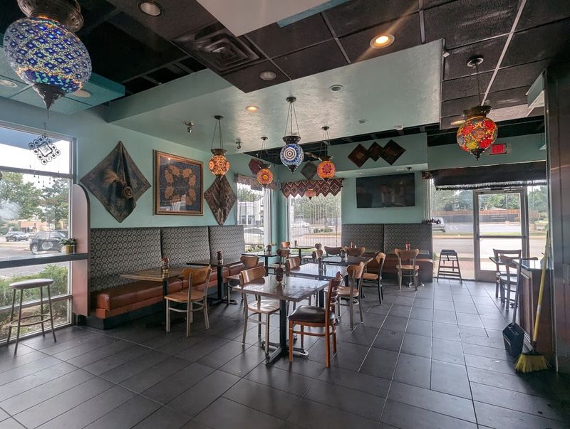 The First Impression Hits Before You Even Order