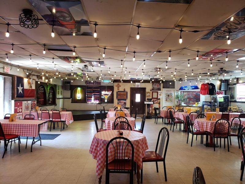 The Atmosphere That Keeps People Coming Back