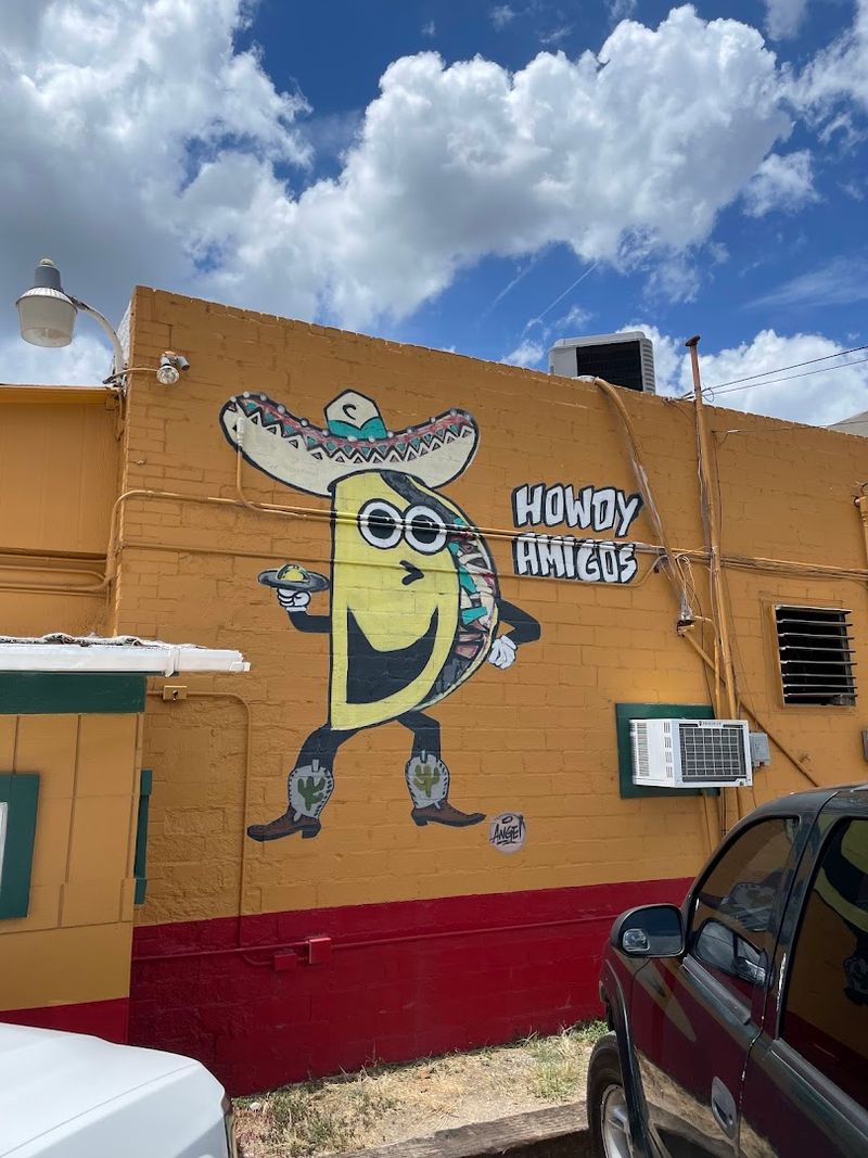 Planning Your Visit to Bob's Taco Station