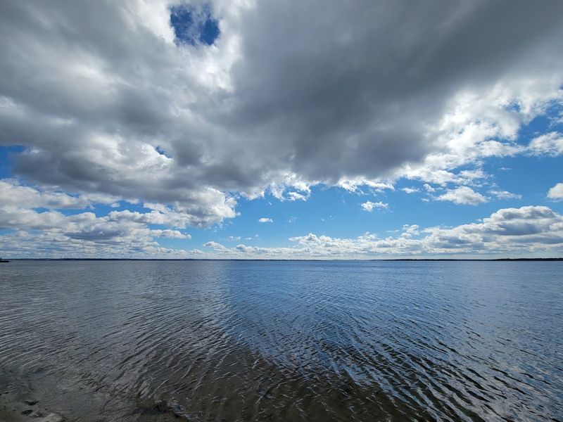 The Bay Views That Make The New Chapter Work