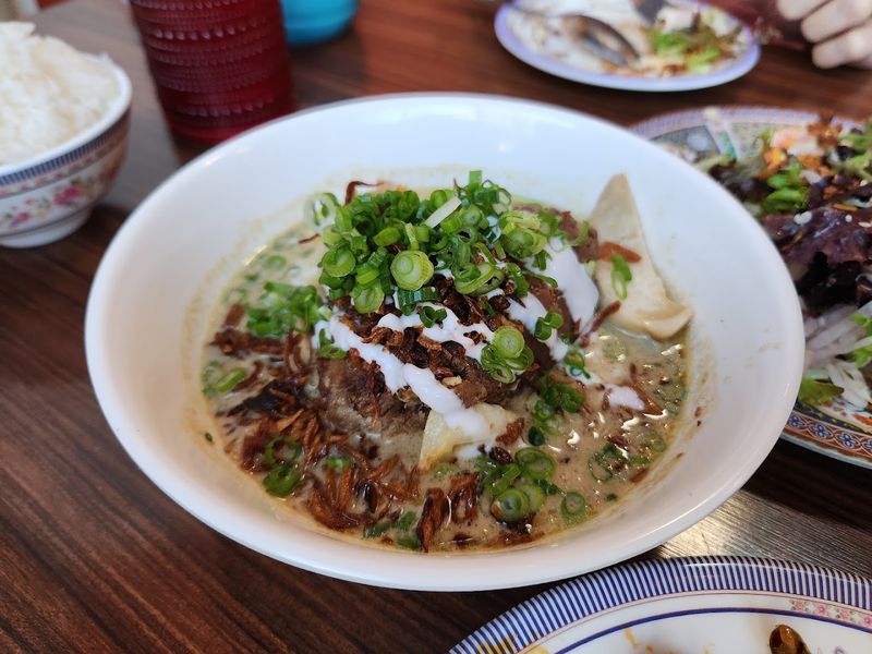 The White Curry That Everyone Keeps Talking About