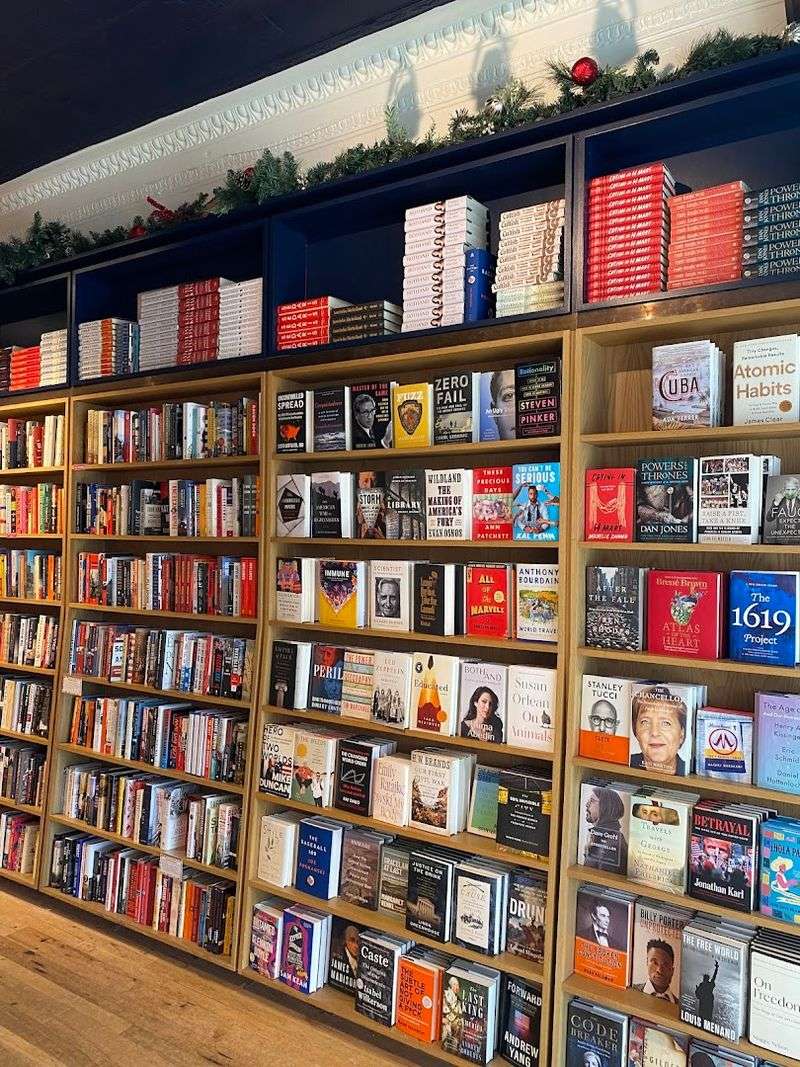 A D.C. Stop That Makes Free Time Easy To Fill