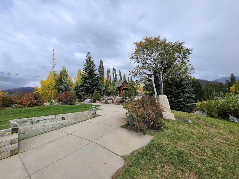 A Walkable Downtown Built For Long, Hungry Detours