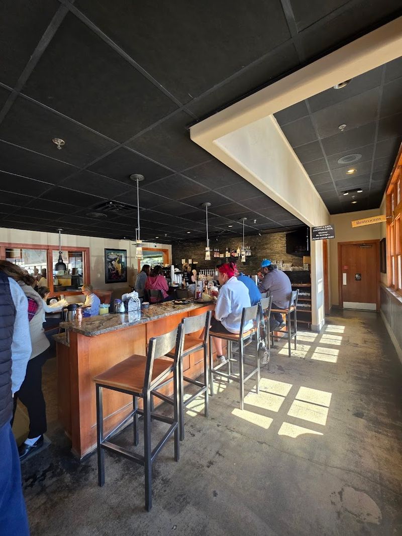 Big Portions And Zero Need To Overcomplicate The Order