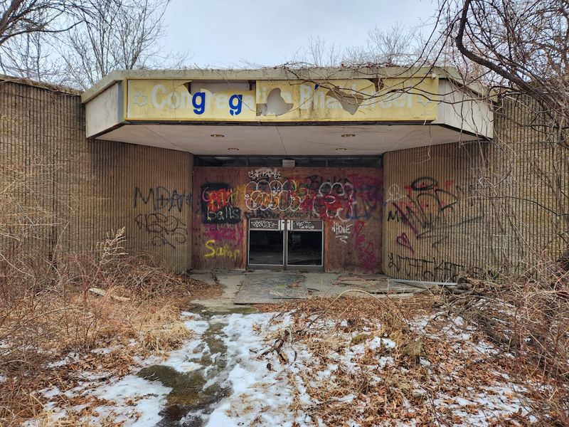 Roads, Lawns, And Ruins That Make The Whole Site Feel Frozen Mid-Use
