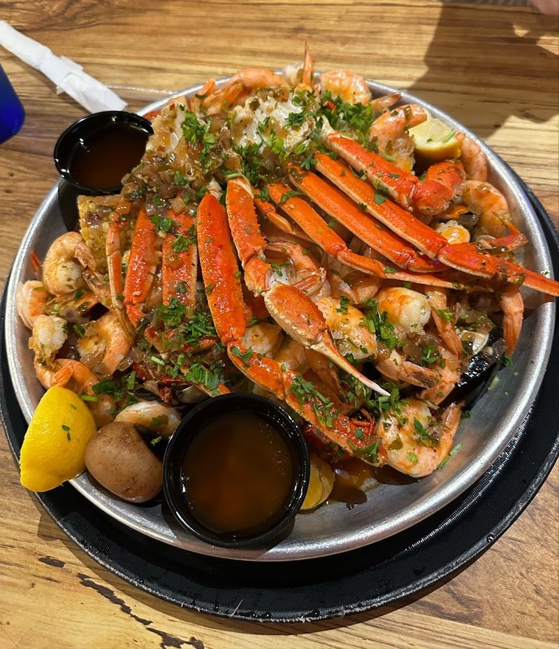 The Crab Legs That Put This Place On People’s Radar