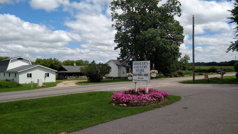 A Country Store Stop With Real Everyday Value