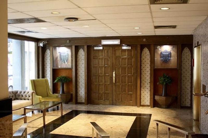 Old Hallways And Vintage Details That Set The Mood