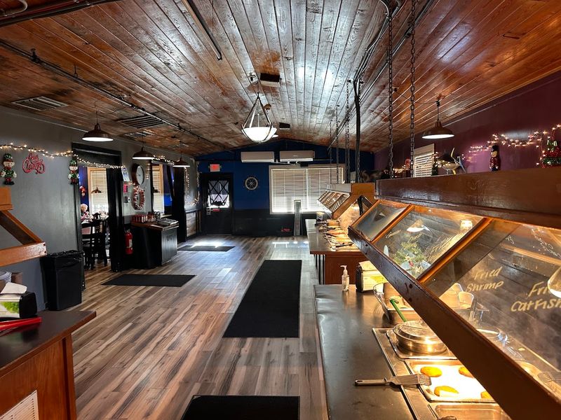 A Crab Leg Feast With Serious Pull