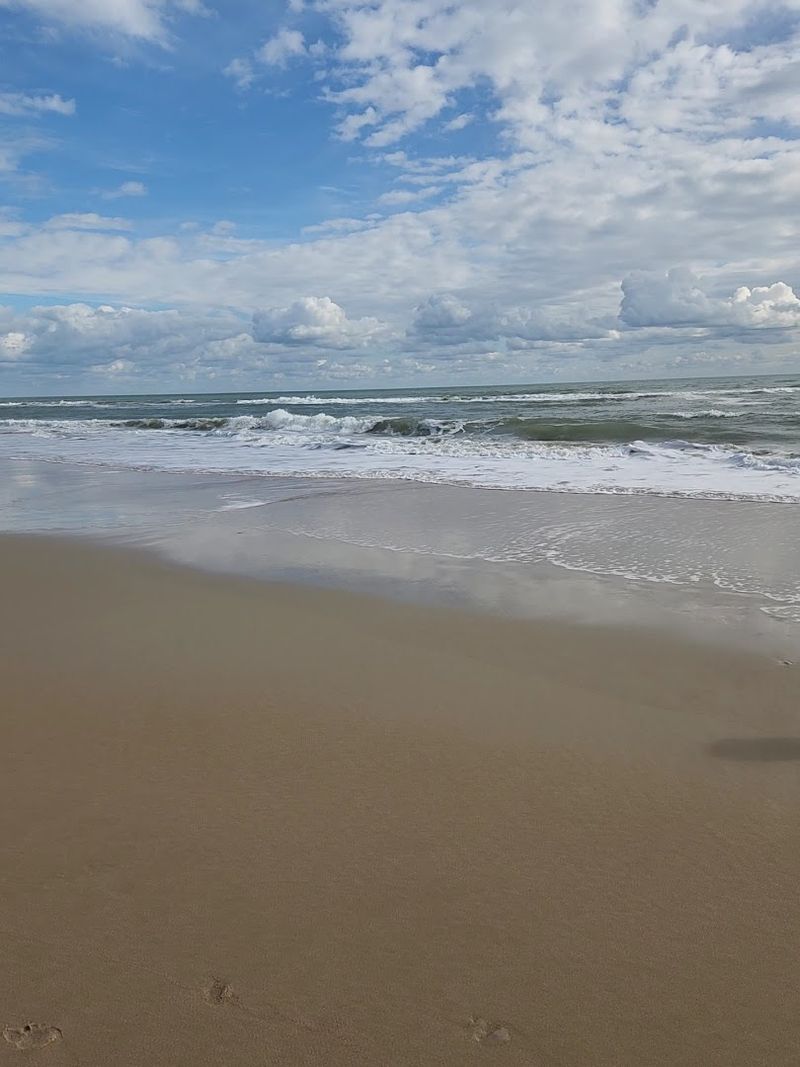 The North Carolina Coast Keeps Rewriting Places Like This