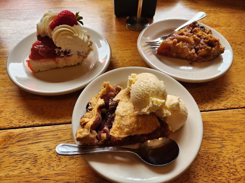 Fruit Pies And Cream Pies Make Choosing Brutal