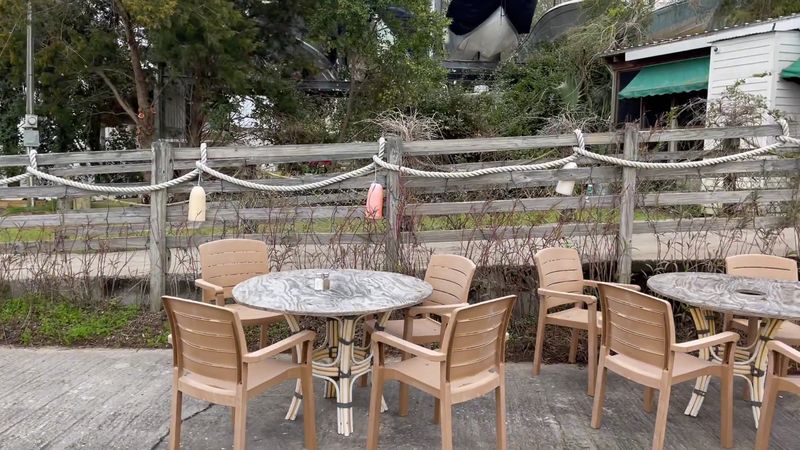 A South Carolina Seafood Tradition That Refuses To Fade