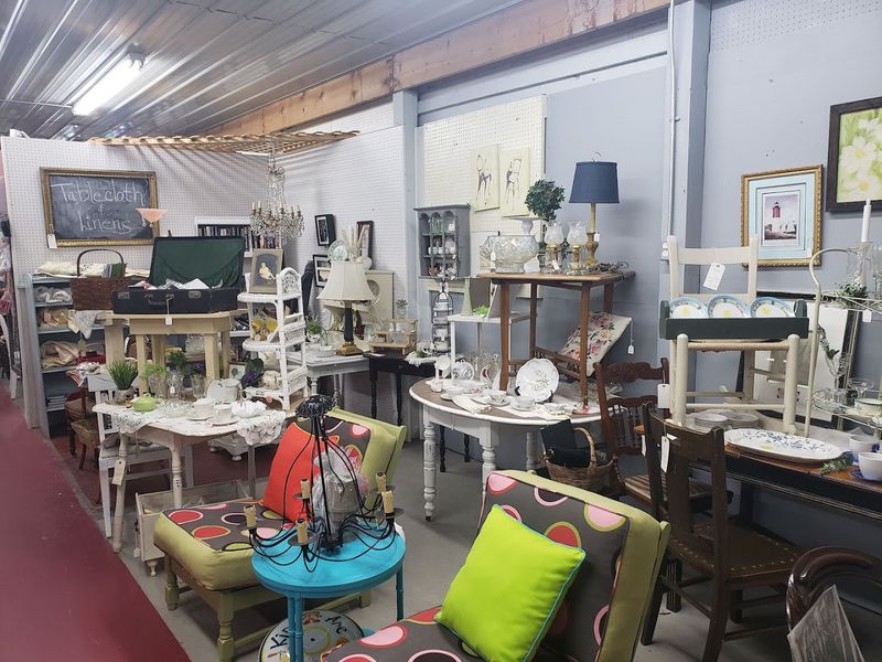 Vintage Furniture, Decor, And Odd Finds Around Every Turn
