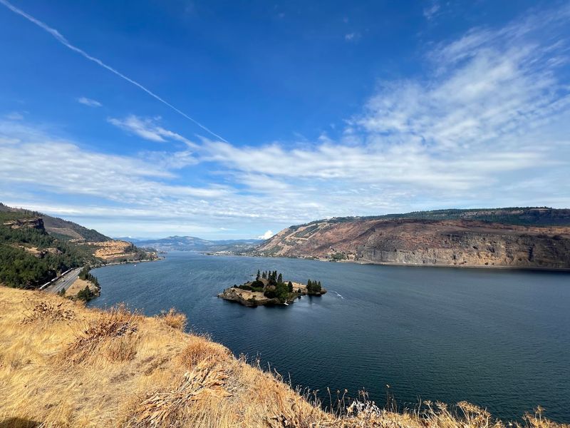 Mosier Mounds Complex, Mosier, Oregon