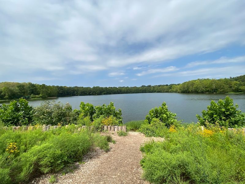 The Lake Trail Is Perfect for Every Kind of Visitor