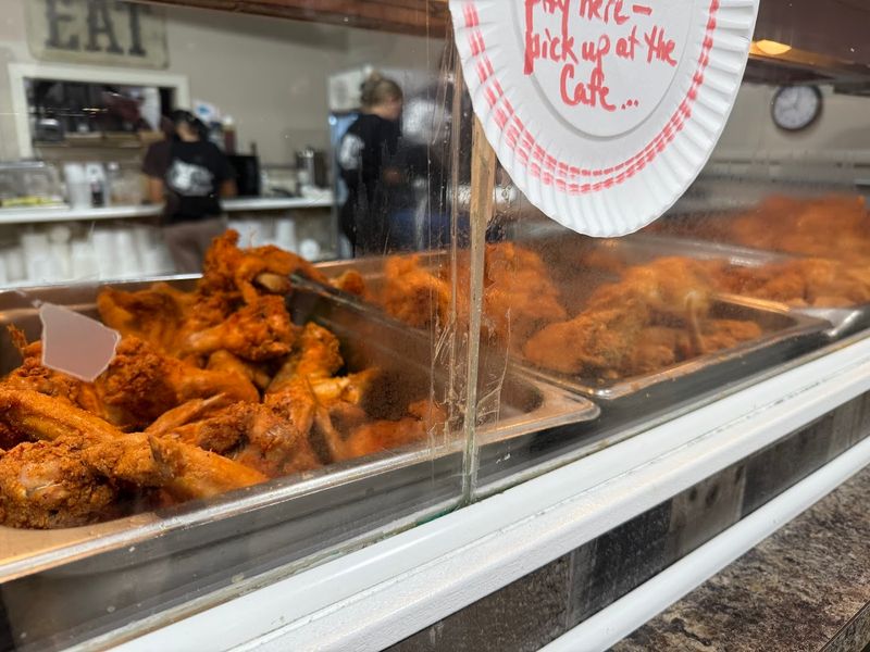 A Farmers Market You Actually Want to Eat At