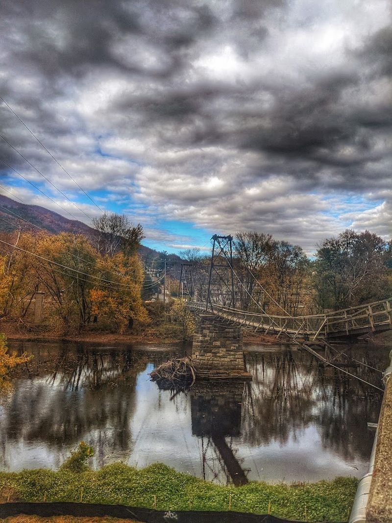 Mountain Views That Stop You Mid-Step