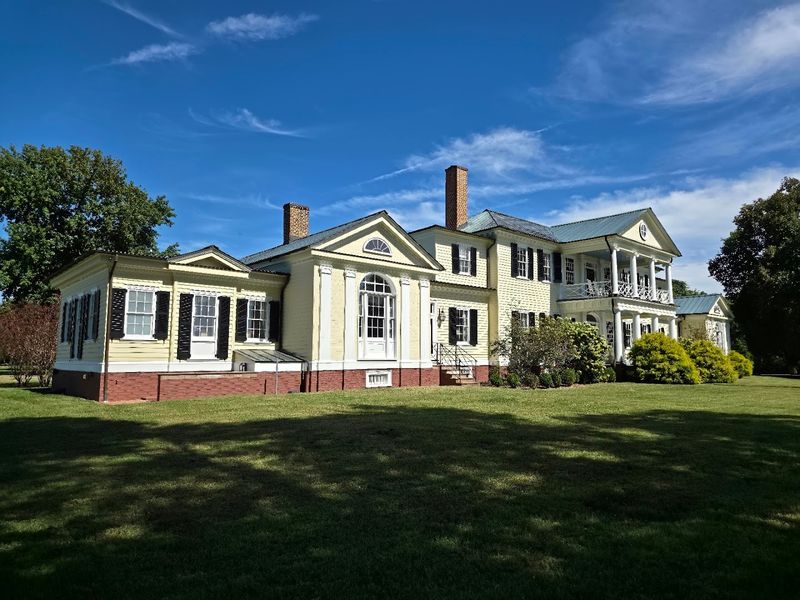 The 1791 Mansion That Refuses to Age