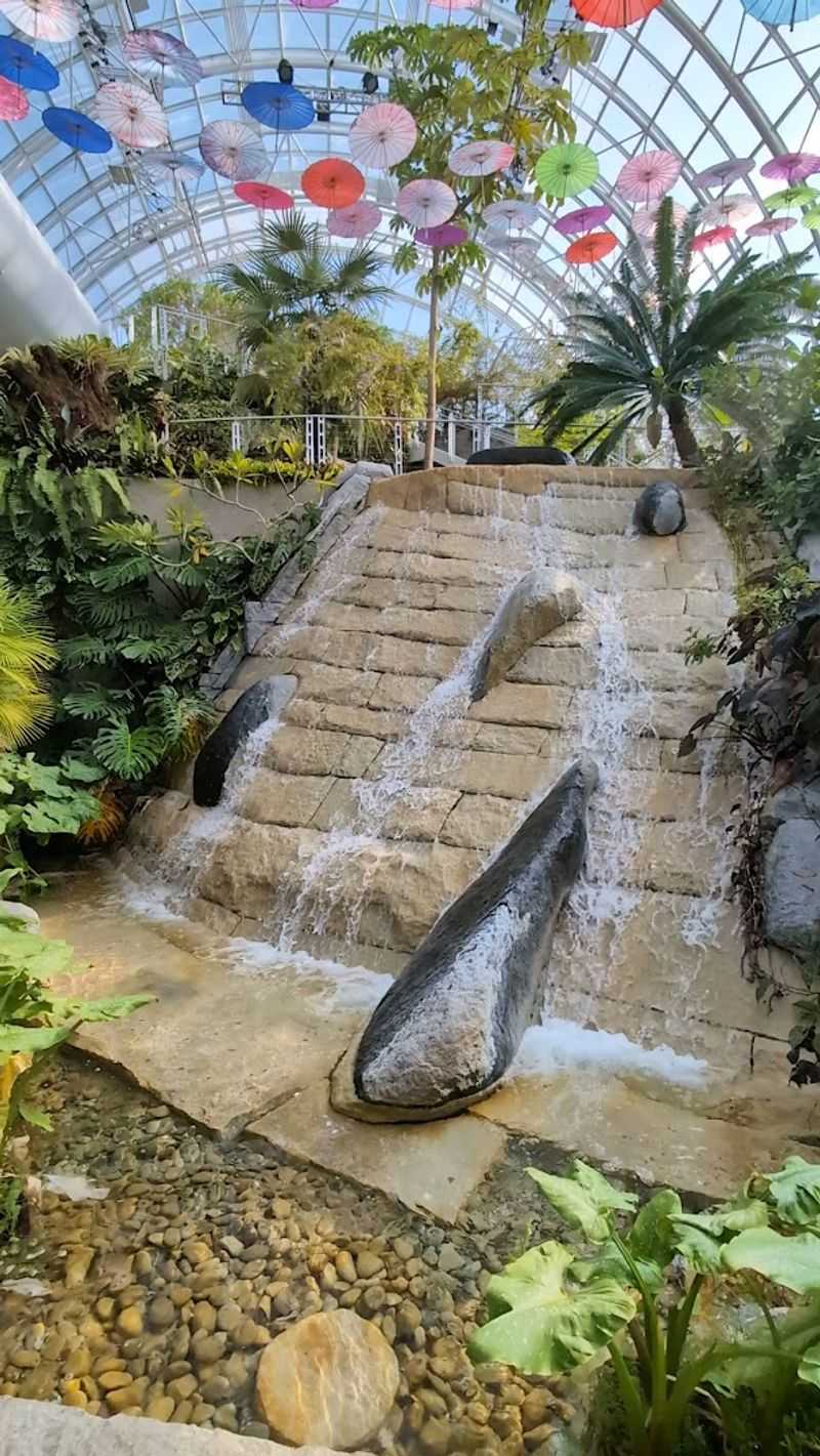 The Water Features Add a Whole New Layer of Calm