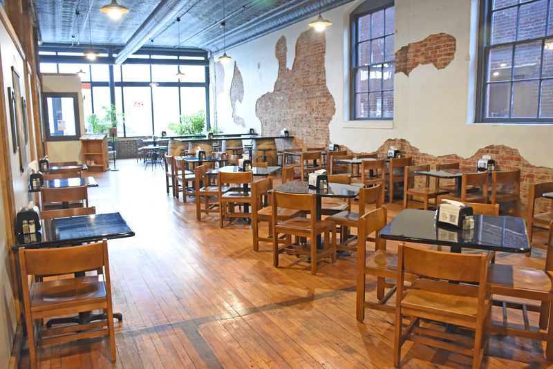 Downtown Peru Makes the Perfect Backdrop for a Cafe Visit