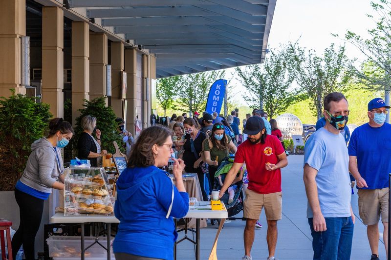Two Market Days Each Week, Two Different Vibes