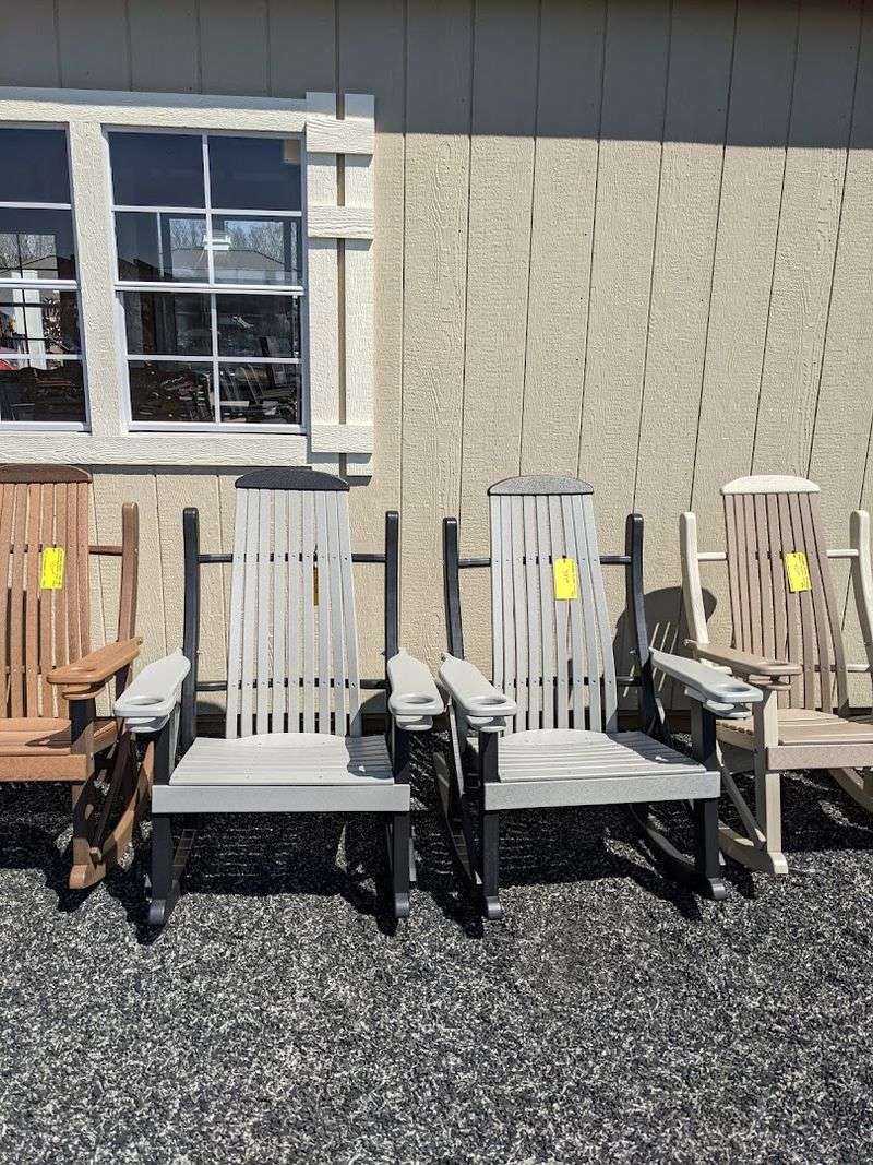 Handcrafted Outdoor Furniture and Decor That Brings Amish Craftsmanship Home