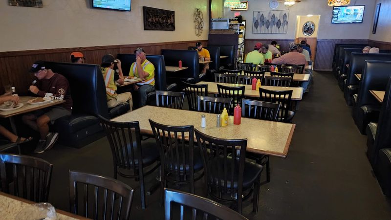 The Ordering System Surprises First-Timers