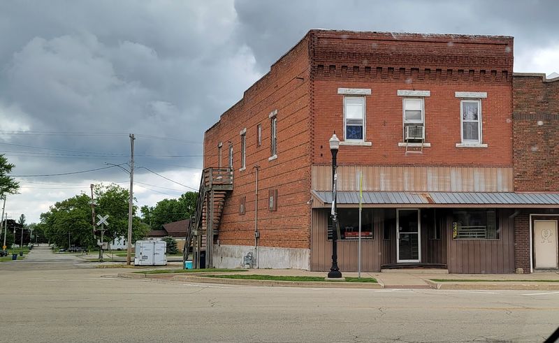 The Simple Joy Of A Phone Call Before Noon