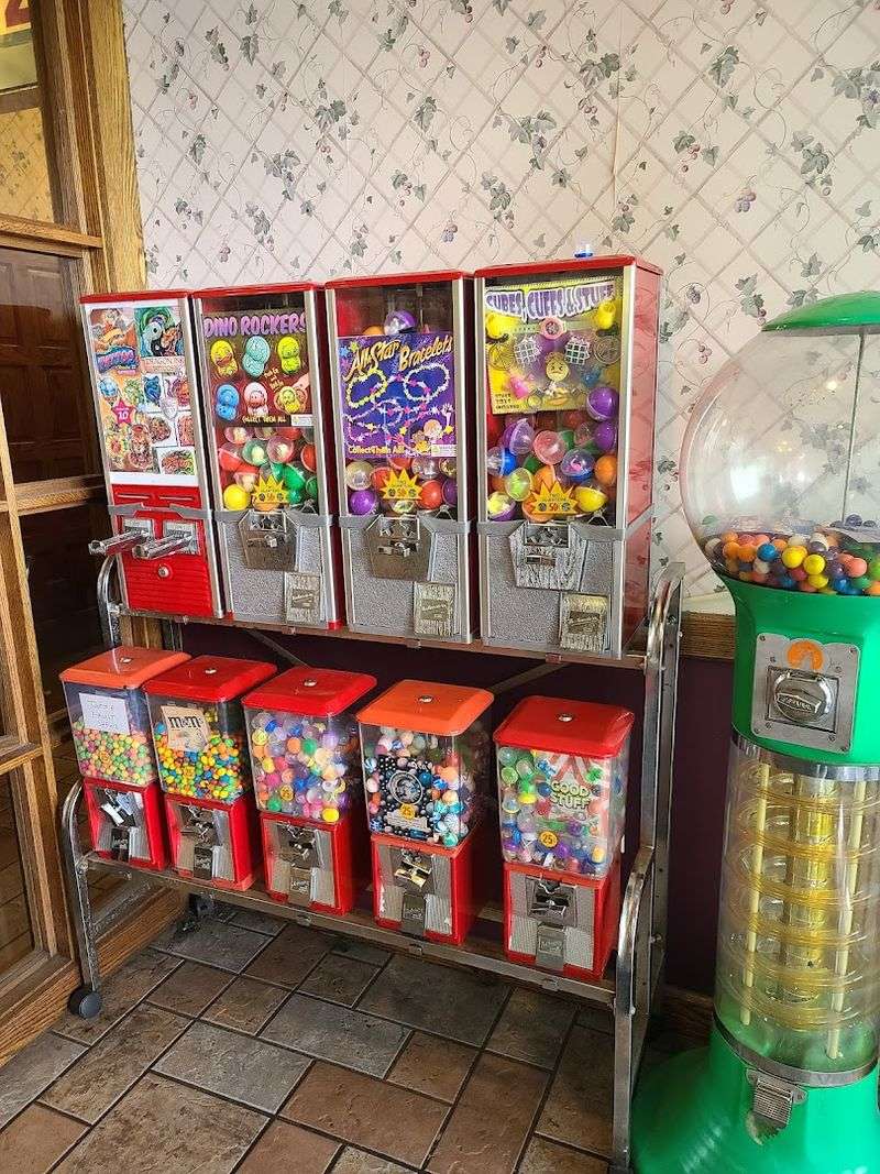 Arcade Games and Extra Entertainment Beyond the Train