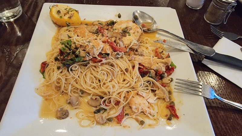 Fettuccine Alfredo That Actually Earns the Crown