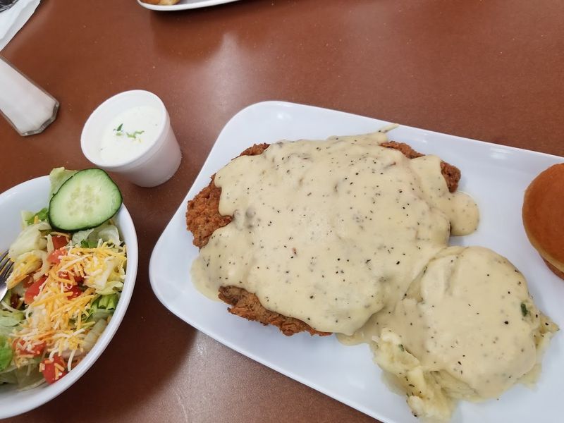 The Chicken Fried Steak That Locals Keep Coming Back For