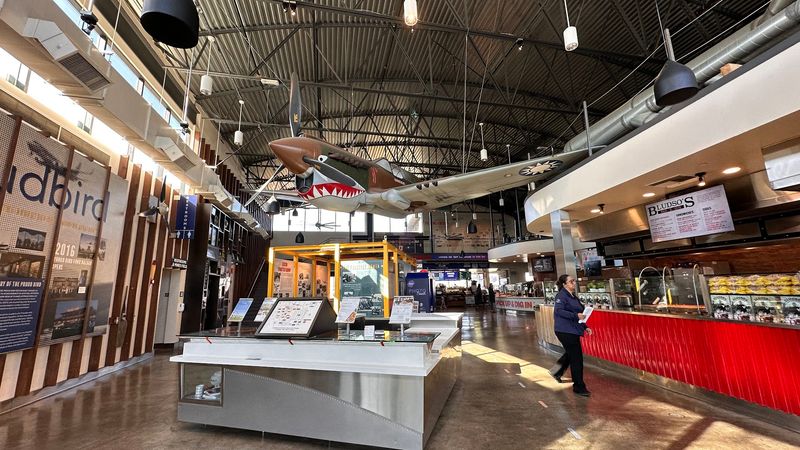 Why Plane Watching Is Half The Experience