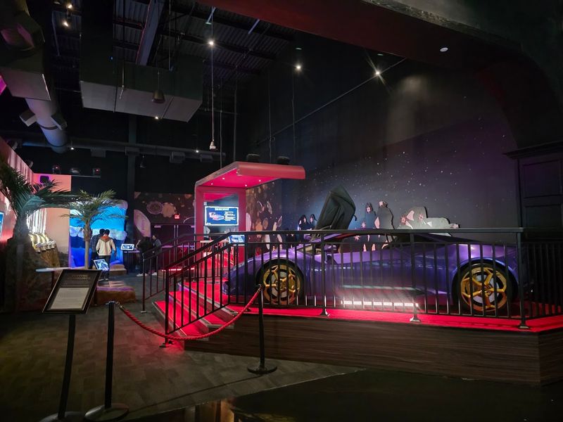 The Atmosphere and Interior Design That Stops You Cold