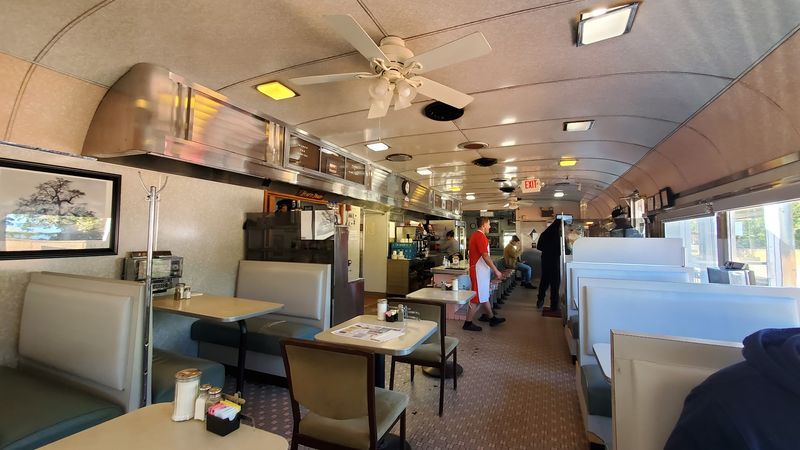 Why Salem Oak Diner Deserves a Spot on Your Road Trip List