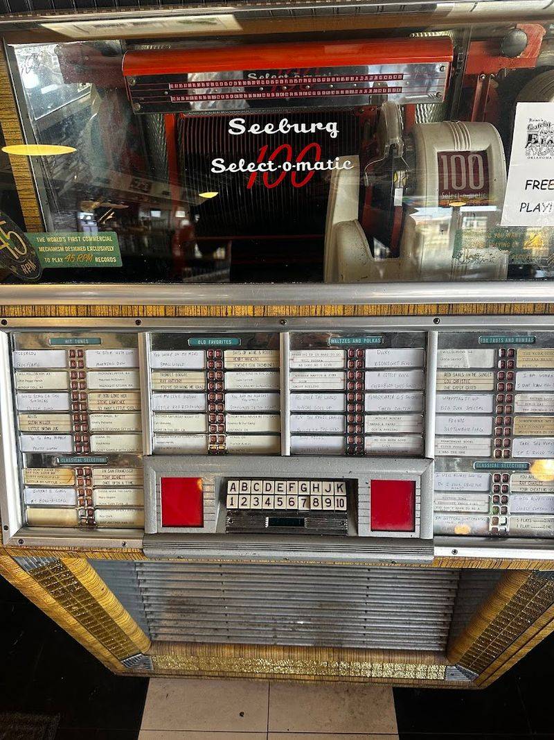Old-School Jukebox Magic