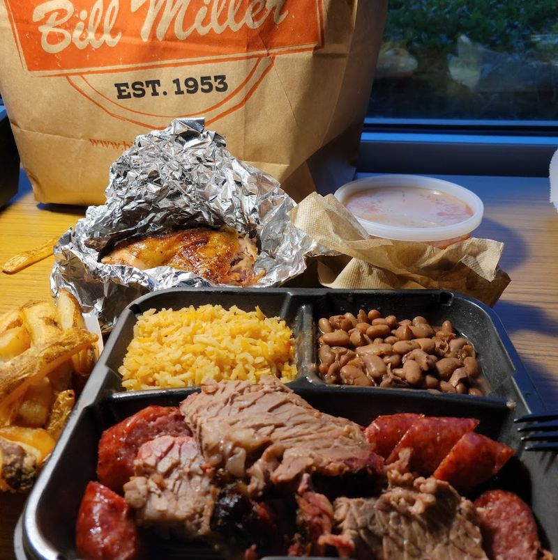 Pit-Smoked Meats That Keep the Line Moving