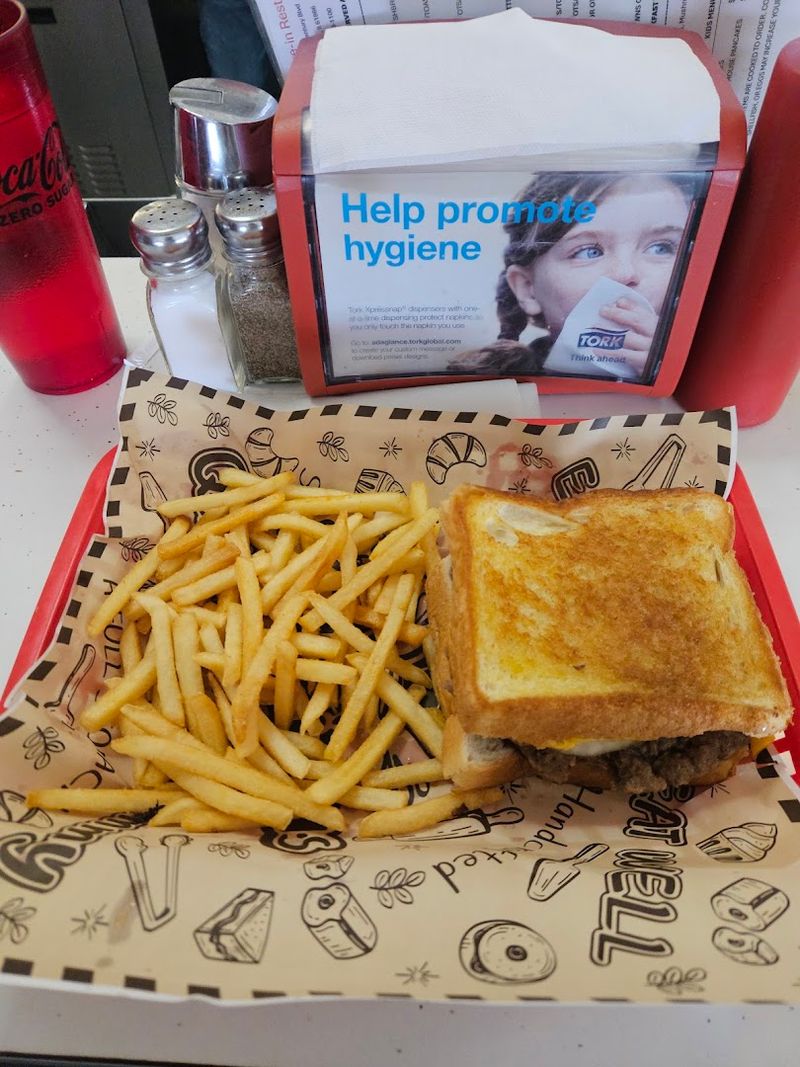 The Hum of a Happy Kitchen