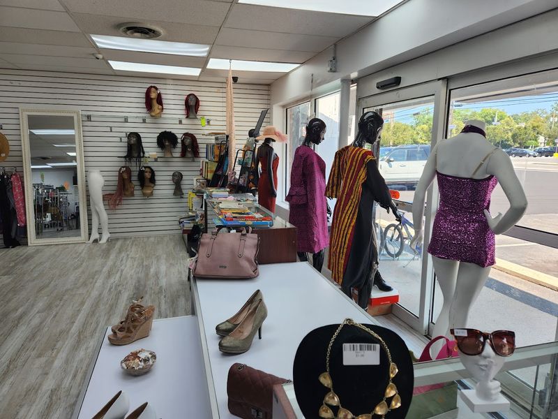 Why Gift To Earth Belongs on Every Thrifter's Must-Visit List