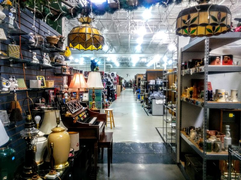 Prices That Actually Make Sense for a Secondhand Shopping Trip