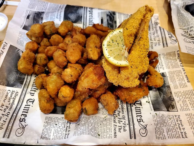 Giant Platters That Actually Deliver on Their Promise