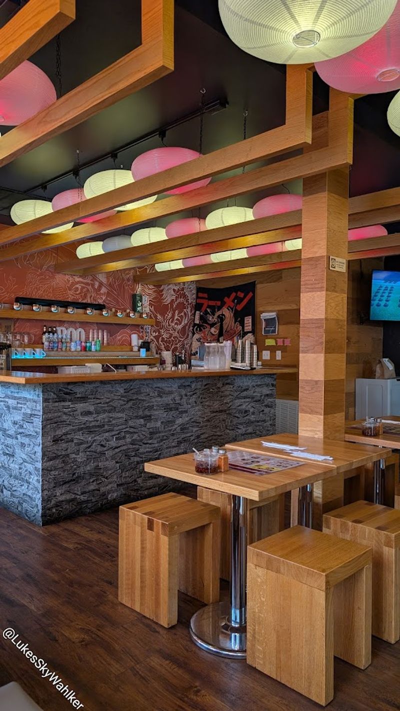 Late Hours That Make It Perfect for Any Time of Day