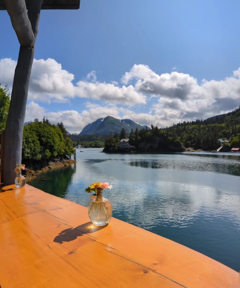 The Halibut Cove Setting That Does Half The Work