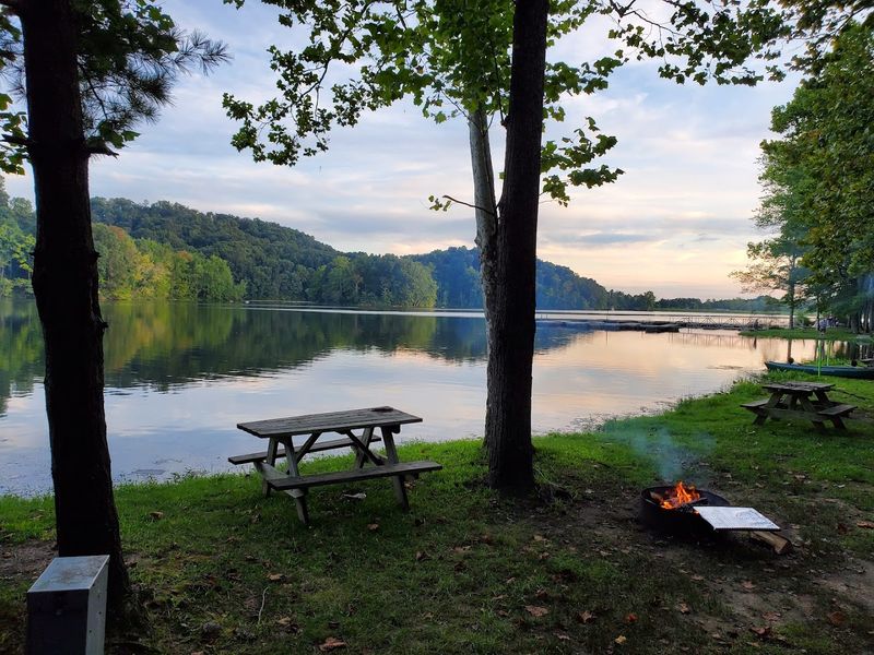 Lakeside Campsites That Put You Right On The Water