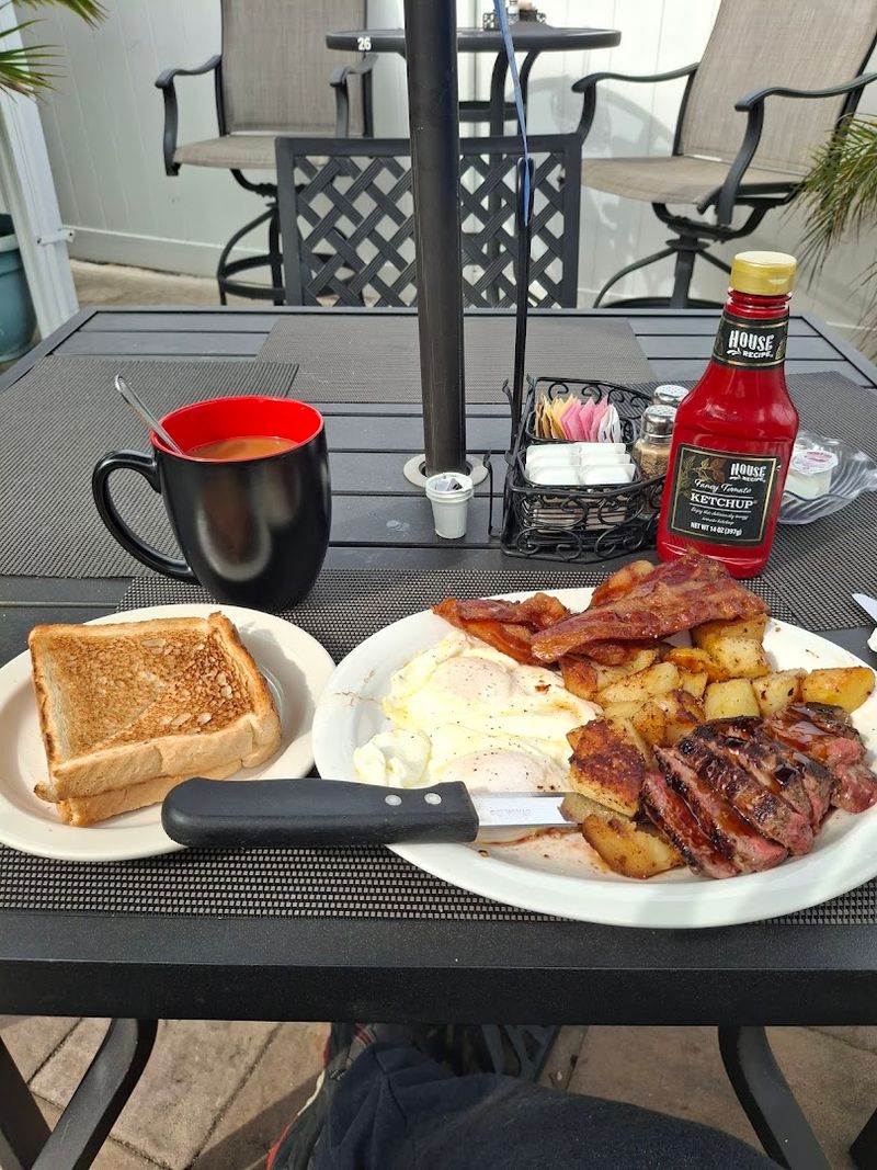 Breakfast Platters That Actually Deliver